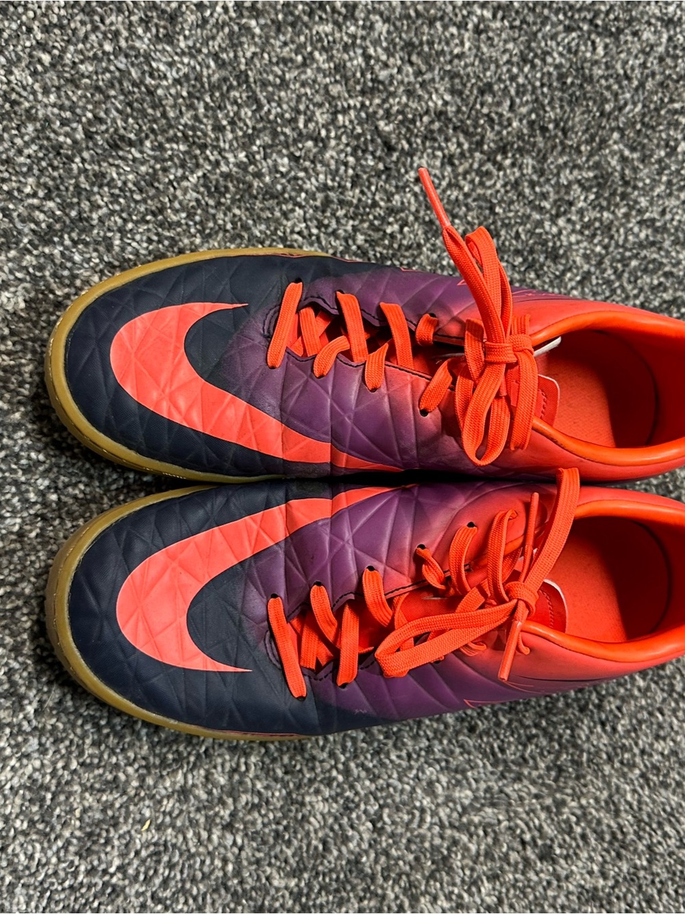 Nike women’s Indoor Soccer Shoes - Orange / Purple